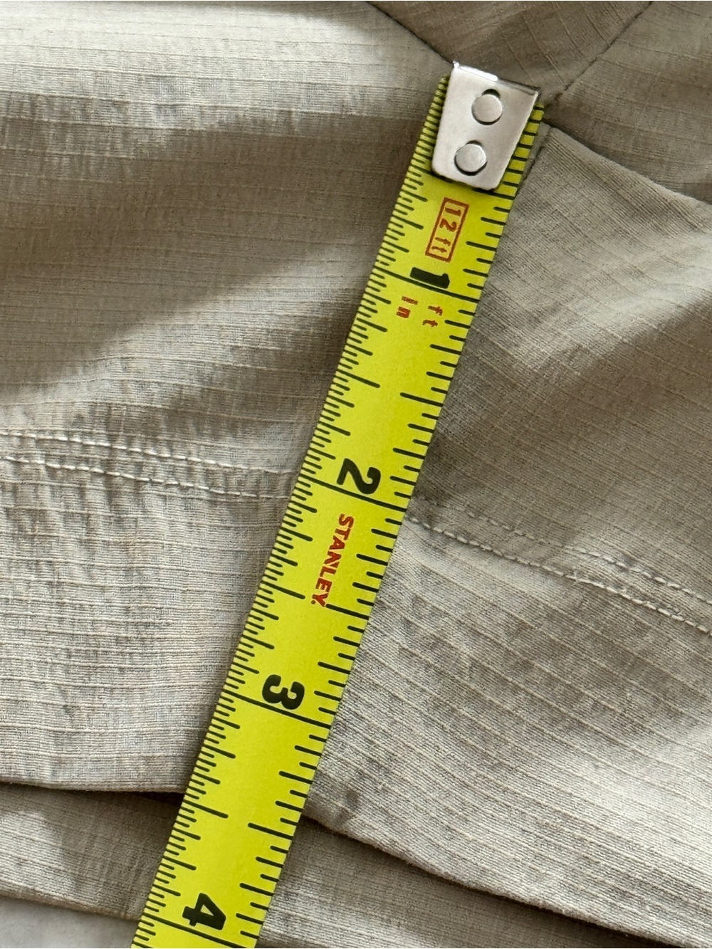 Athleta Trekkie North Shorts 14 Khaki Hiking Travel Golf Zip Pocket Outdoor - Picture 11 of 12